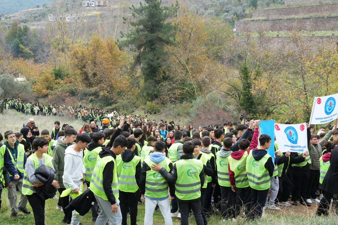 Yeşil İzmir İçin Doğada Farkındalık Yürüyüşü!