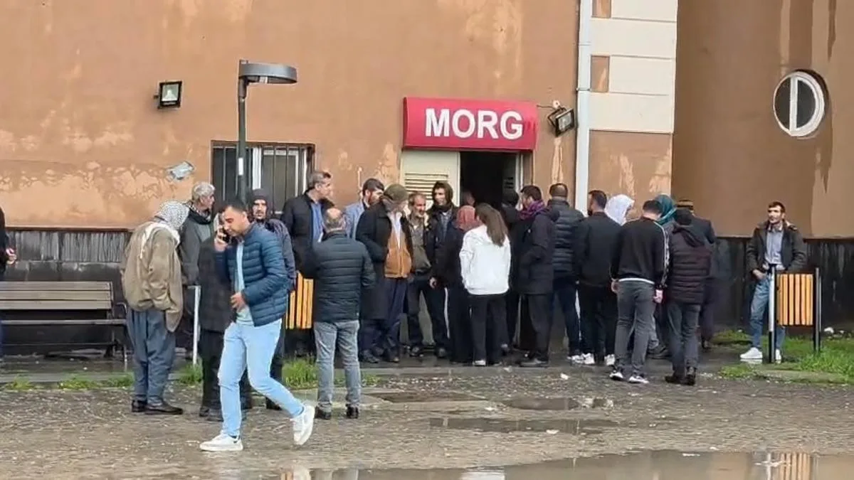 Yıldırım Düştü: 2 Çocuk Hayatını Kaybetti