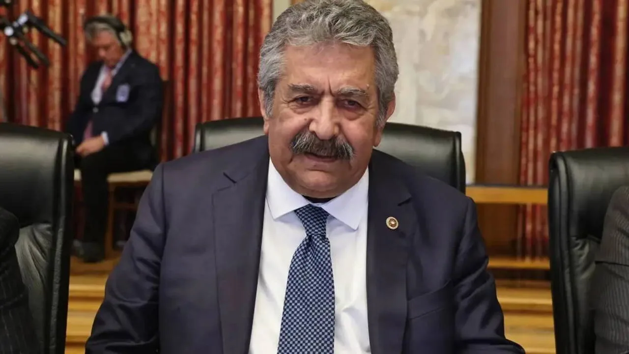 Yıldız’dan Yeni Partilere Üye Sayısı Şartı!