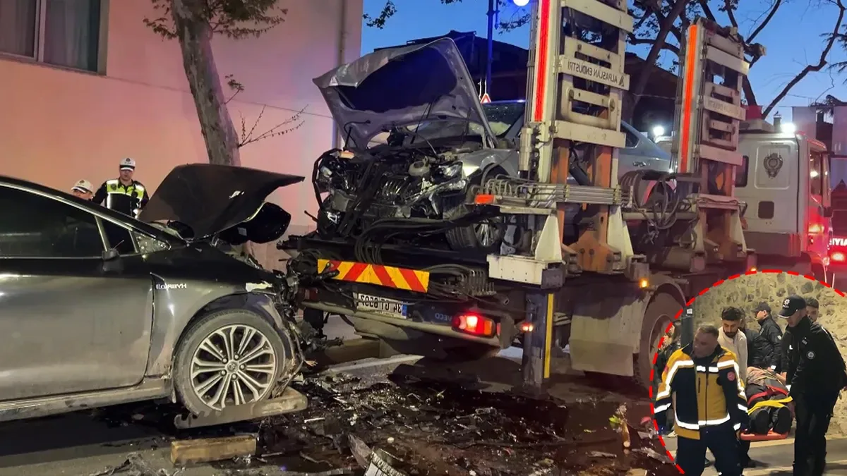Yıldız Mahallesi’nde Kafa Kafaya Kaza: 9 Yaralı!
