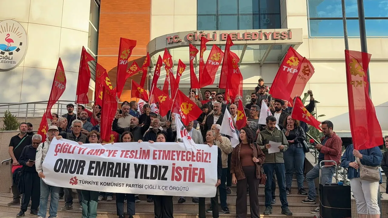 Yıldız, Zübük Edasıyla AKP’ye Katıldı!