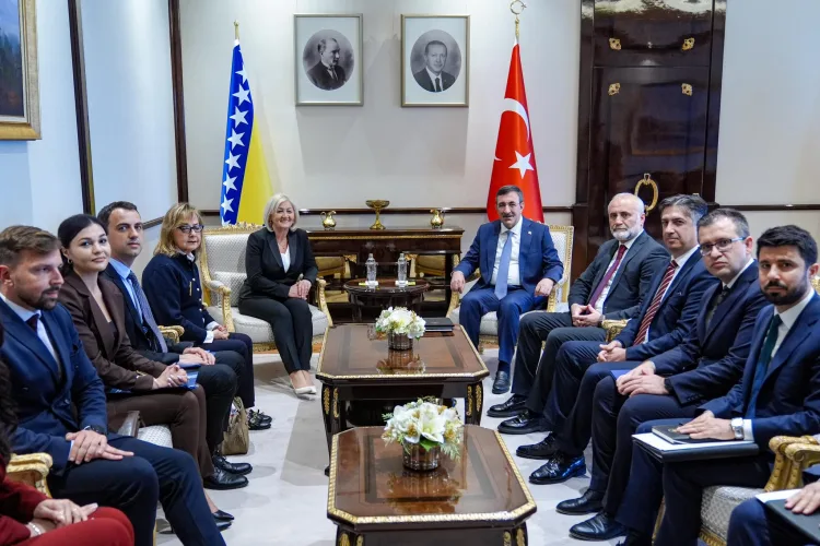 Yılmaz ve Krišto’dan Güçlü İlişkiler Vurgusu