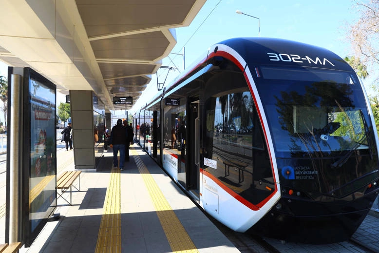 YKS’de Ücretsiz Ulaşım İmkanı Antalya’da!