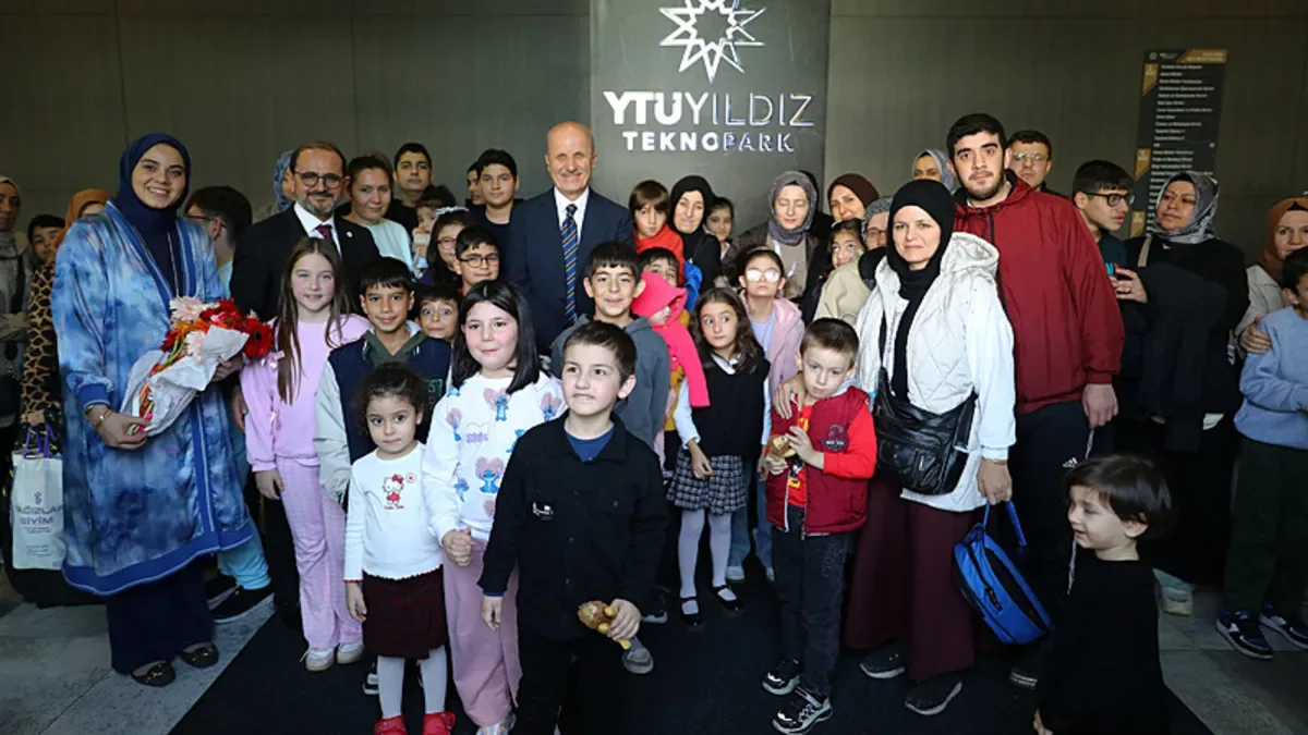 YÖK Başkanı Özvar, Otizmli Öğrencilerle Buluştu