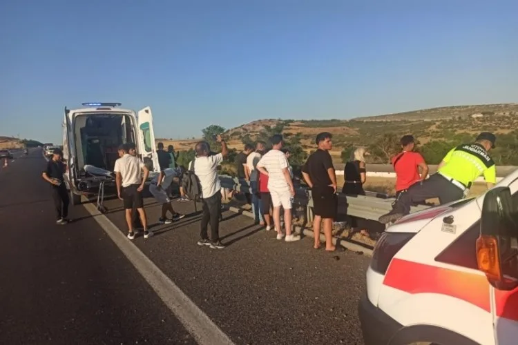Yolcu Otobüsü Devrildi: 27 Yaralı, 1’i Ağır!