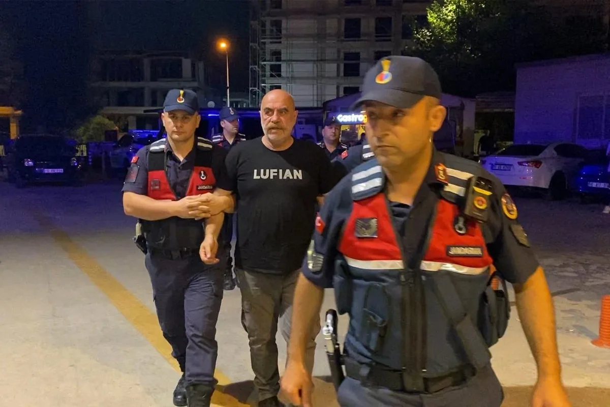Yönetmen Ezel Akay ve Kardeşi Uyuşturucu Testinden Pozitif Çıktı