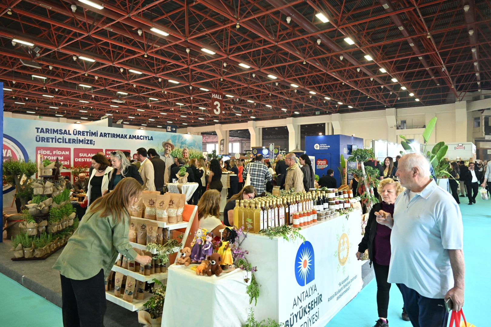 Yöresel Ürünler Fuarı YÖREX Antalya’da Başladı!