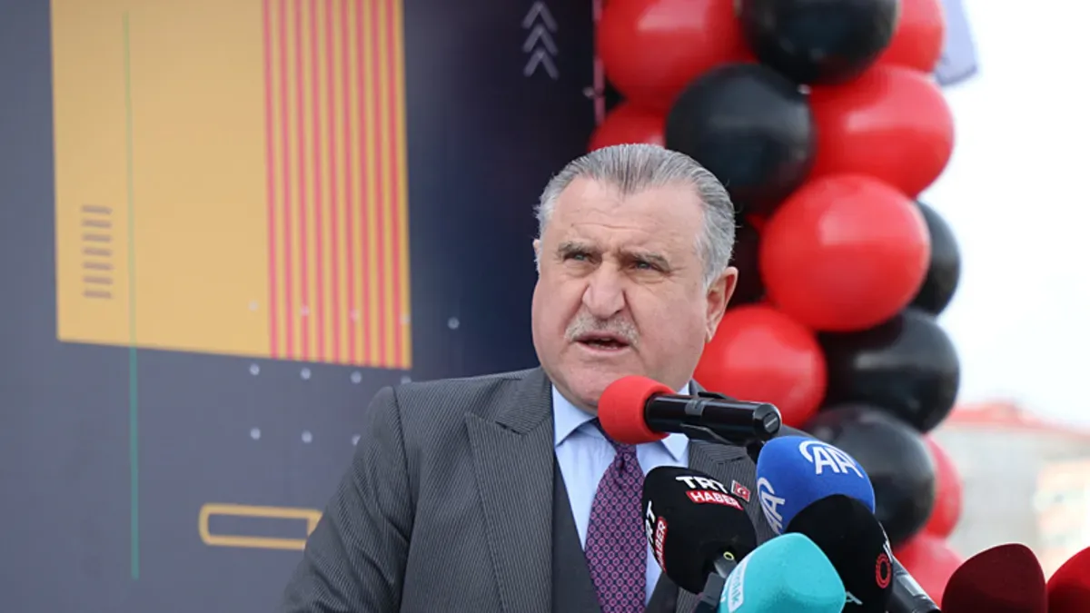 Yozgat Stadyumu Açıldı: Spor Yatırımları Devam Ediyor!