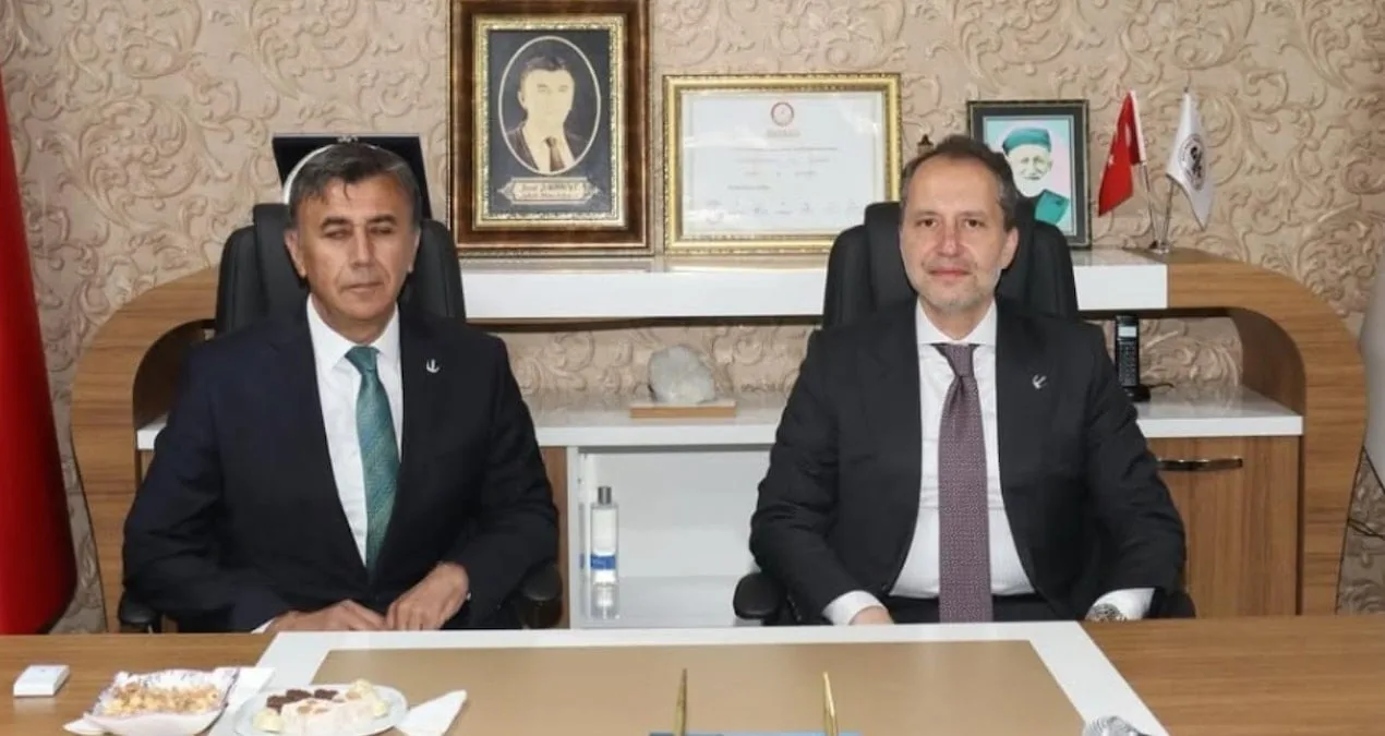 YRP’den Şok İhraç: Başkan AKP’ye Geçiyor!