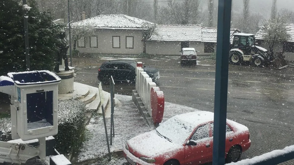 Yüksek Kesimde Sürpriz Kar Yağışı Başladı!