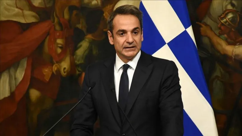 Yunanistan, Dar Gelirlilere Bütçe Fazlası Dağıtıyor