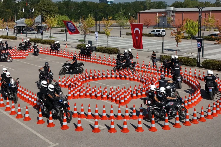 Yunus Polisler Sertifika Töreniyle Göreve Hazır!