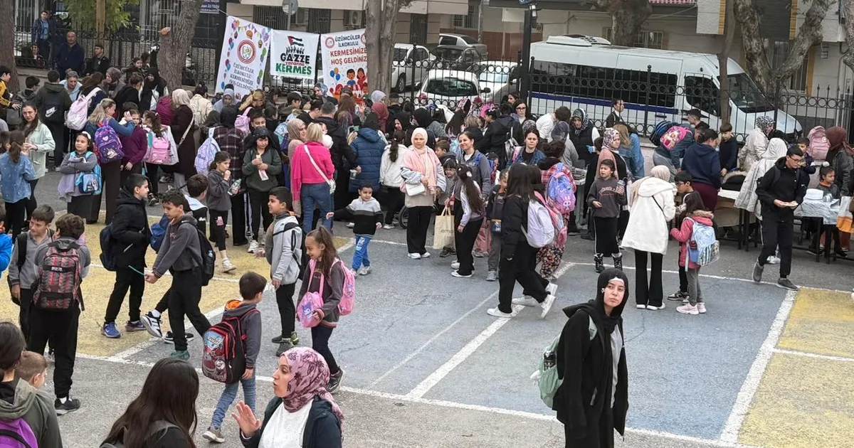Yunusemre’de Üzümcüler İlkokulu’nda Kermes Coşkusu!