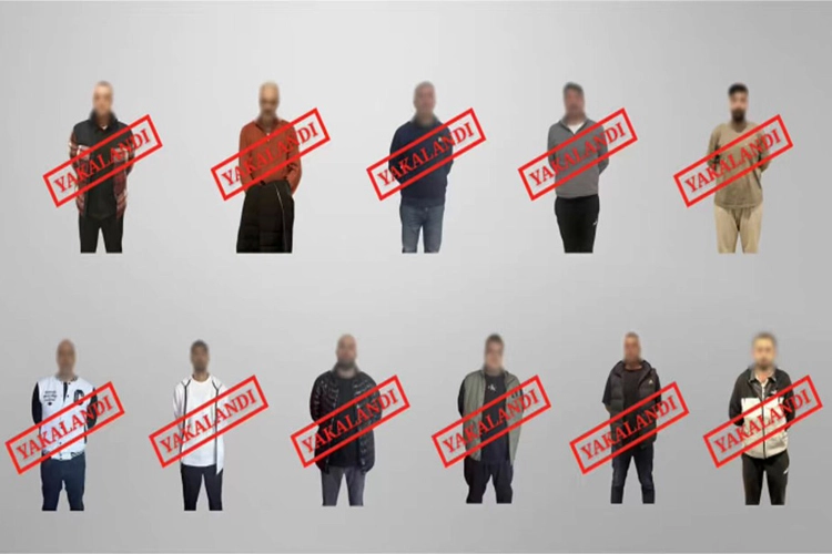 Yurt Dışında Aranan 11 Zanlı Türkiye’ye İade Edildi