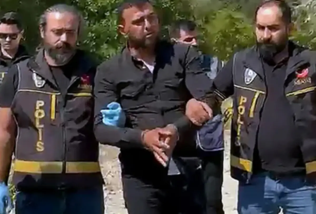 Ayşegül Yaşar cinayetinde yeni detaylar: Arabadaki cesetle saatlerce dolaşmış 4