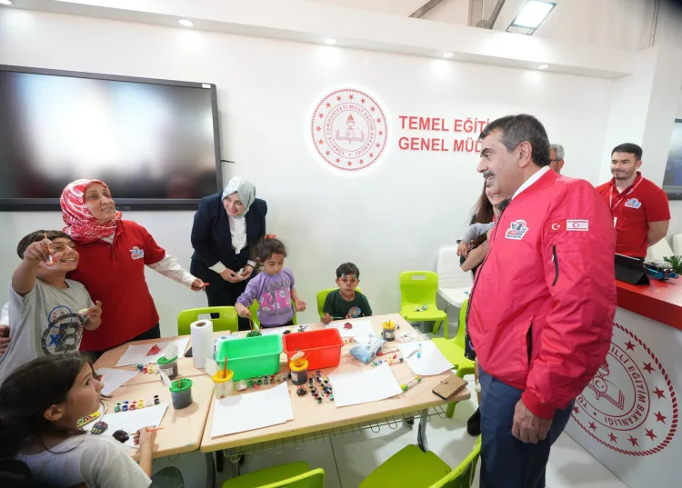 Yusuf Tekin, TEKNOFEST KKTC’de Gençlerle Buluştu