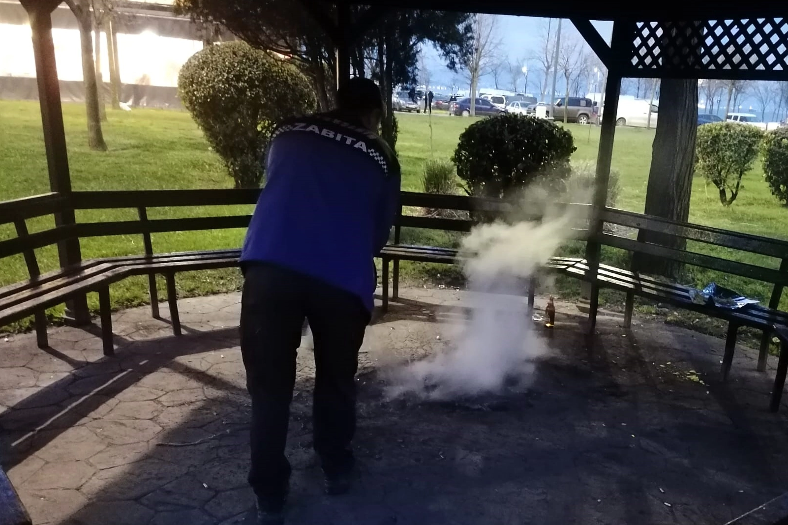 Zabıta Ekipleri, İzmit’te Yangını Önledi!