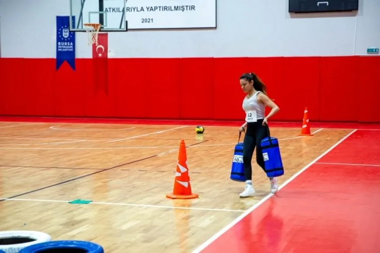 Zabıta Olmak İçin Ter Döküyorlar!