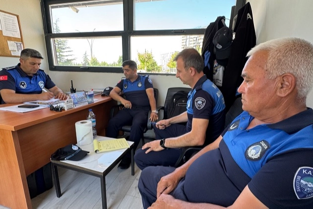 Zabıtadan Millet Bahçesi’nde Kesintisiz Denetim
