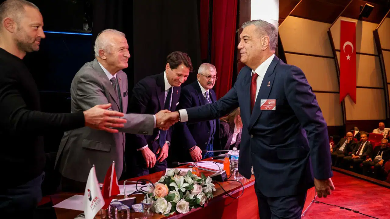 Zafer Partisi İstanbul’da Kongre Gerçekleştirdi