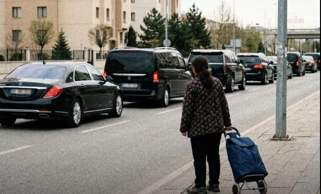 Zafer Partisi’nden Şatafat Eleştirisi!