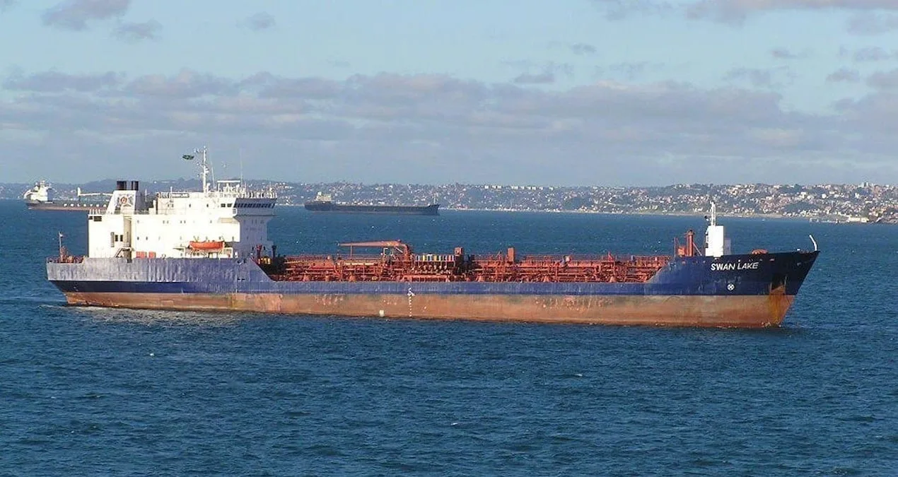 Zehirlenme İhbarı: Tanker Kaza Geçirdi!
