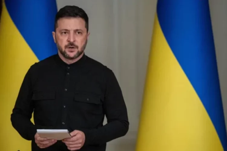 Zelensky: Rusya Savaşı Uzatıyor, Yaralılar Var!