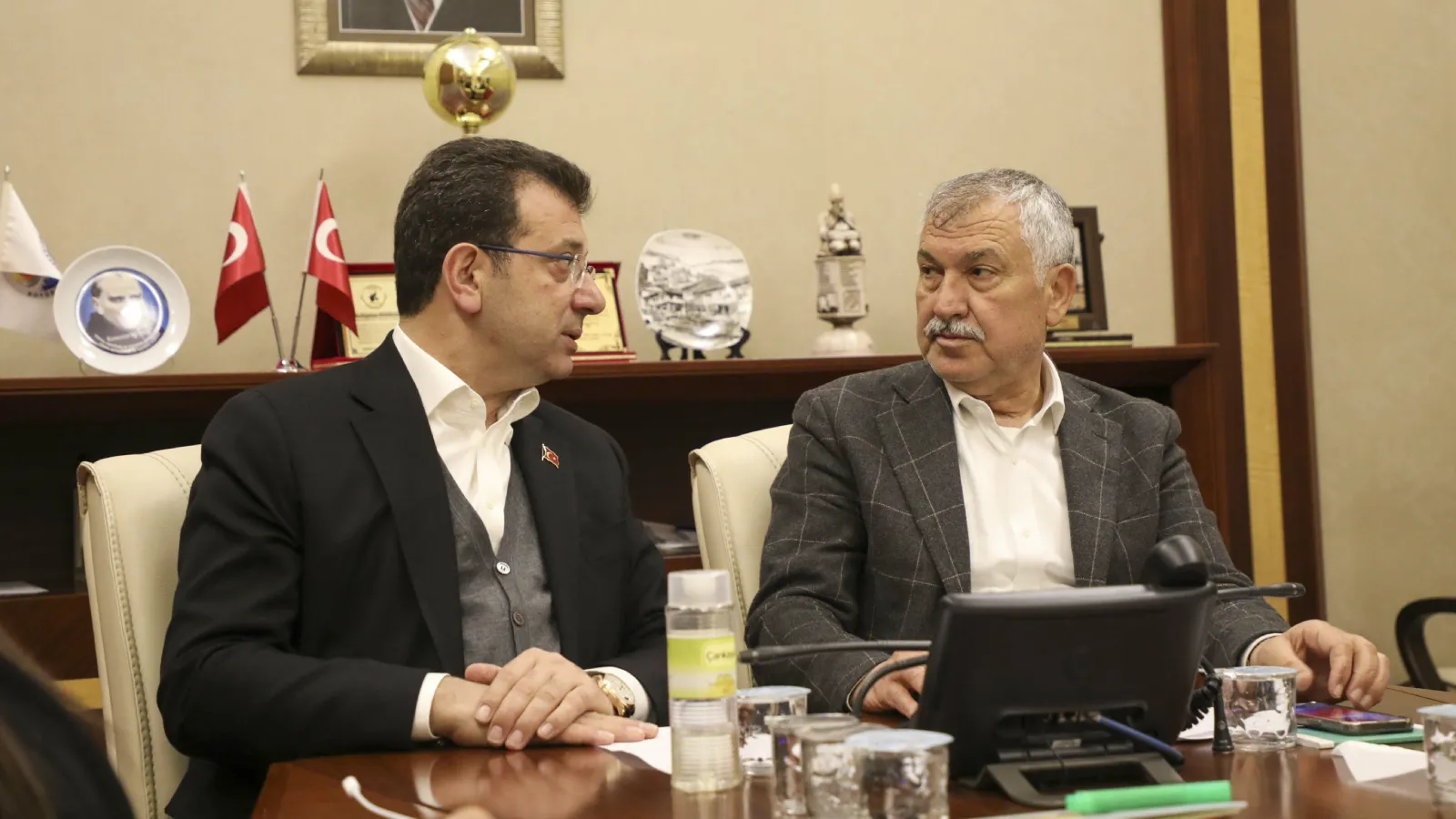 Zeydan Karalar’dan İmamoğlu’na Duygusal Mesaj