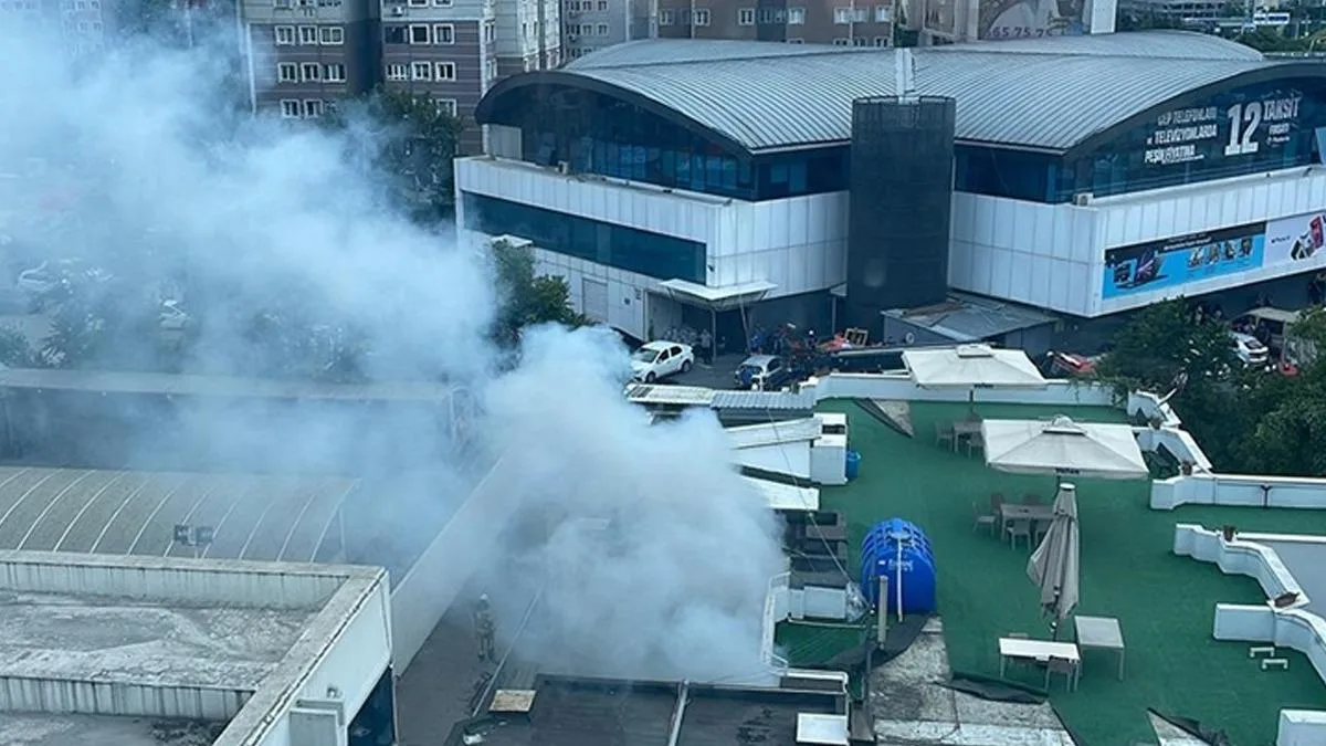 Zeytinburnu’nda Depoda Yangın: Maddi Hasar Büyük!