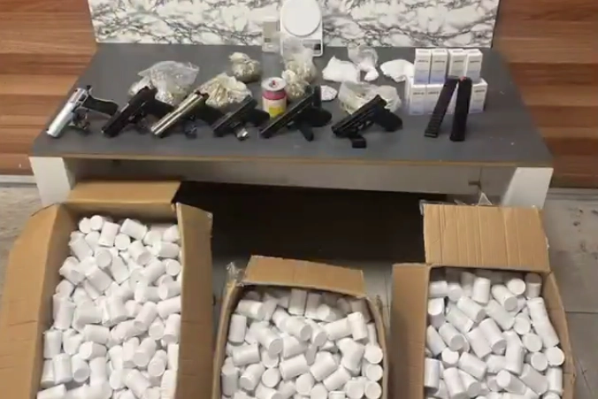 Zeytinburnu’nda Narkotik Operasyonu: 60 Bin Hap Ele Geçirildi!