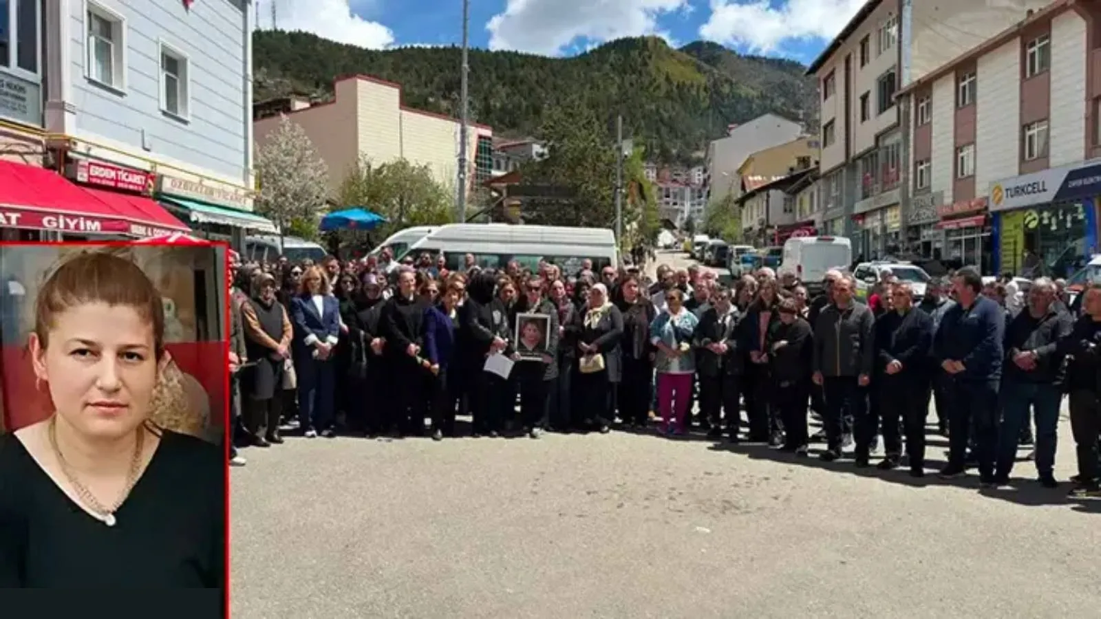 Zihinsel Engelli Kız İçin Adalet Arayan Anne Hayatını Kaybetti