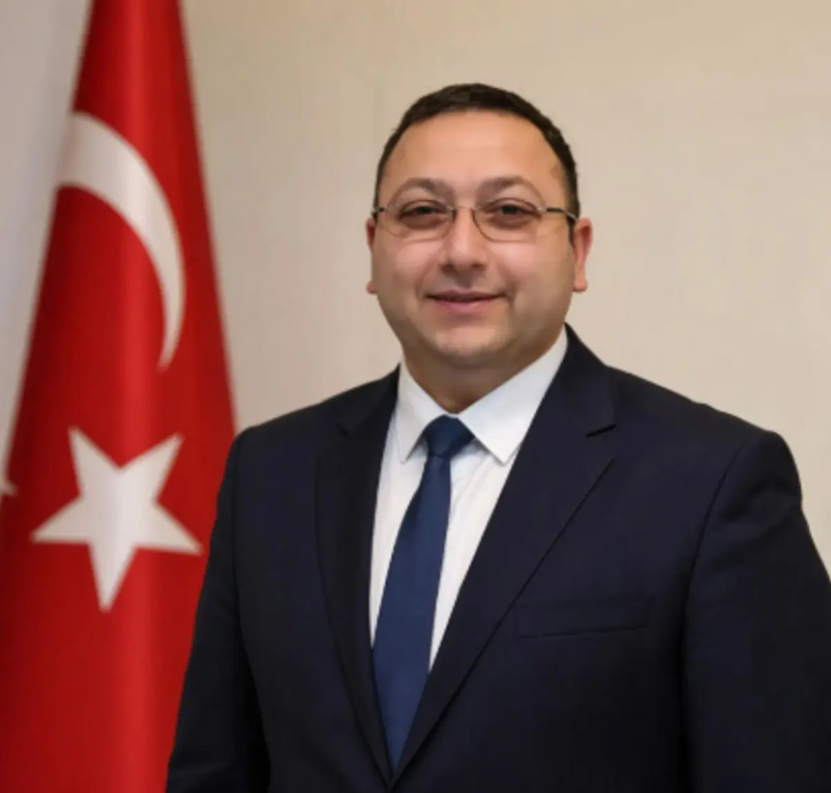 Üsküdar Belediye Başkan Vekili Dündar Ziya Gültekin, trafik kazası geçirdi 2