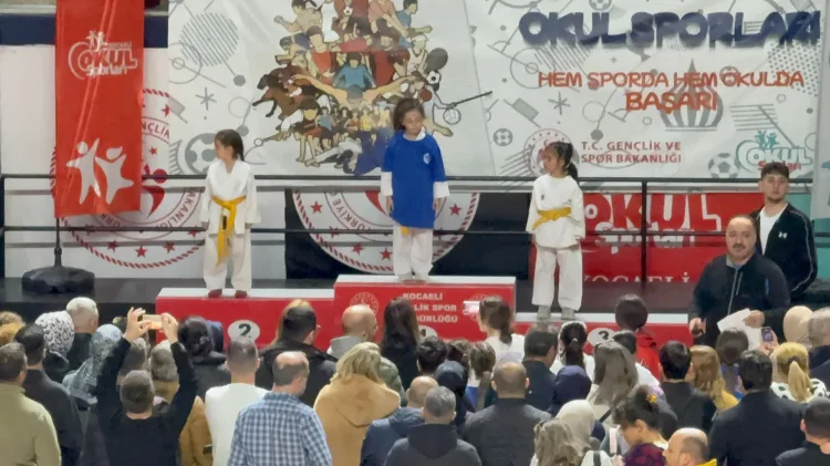 Zümra, Kocaeli’de Şampiyonluğa Uzandı!